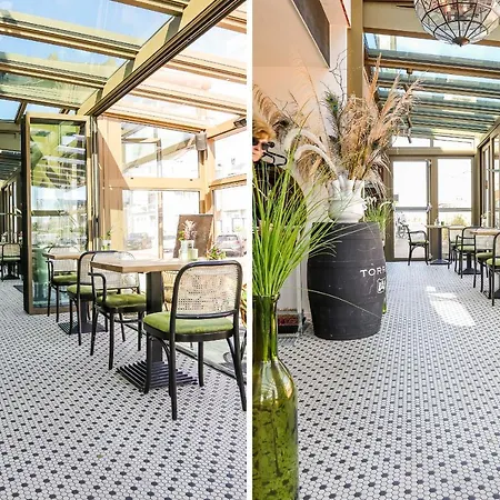 Victoria Hotel 3*