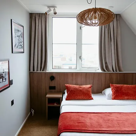 Victoria Otel Bergen aan Zee