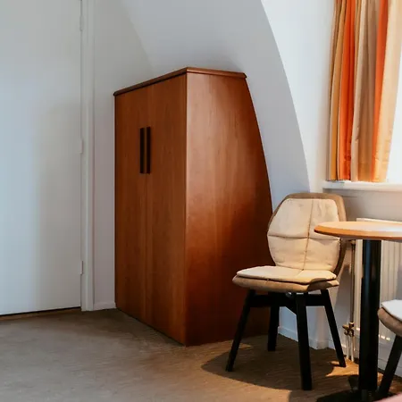 Victoria Otel Bergen aan Zee