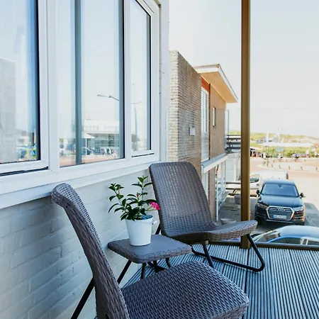 Victoria Otel Bergen aan Zee