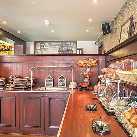 Hotel Victoria Hotel 3*