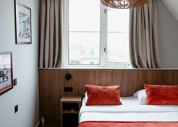 Victoria فندق بيرشن أن زي