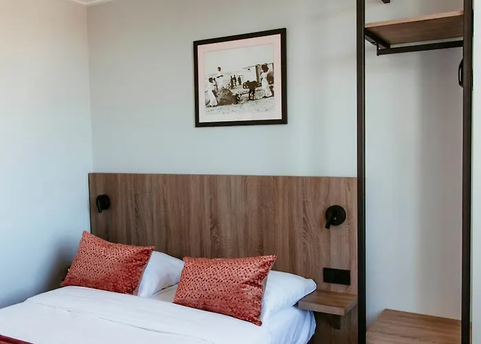 Victoria 3* بيرشن أن زي