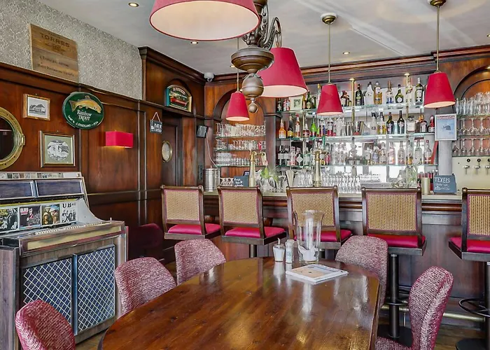 Victoria فندق بيرشن أن زي